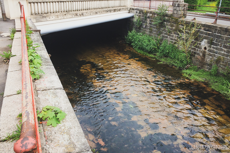 Městský vodní kanál v Liberci.