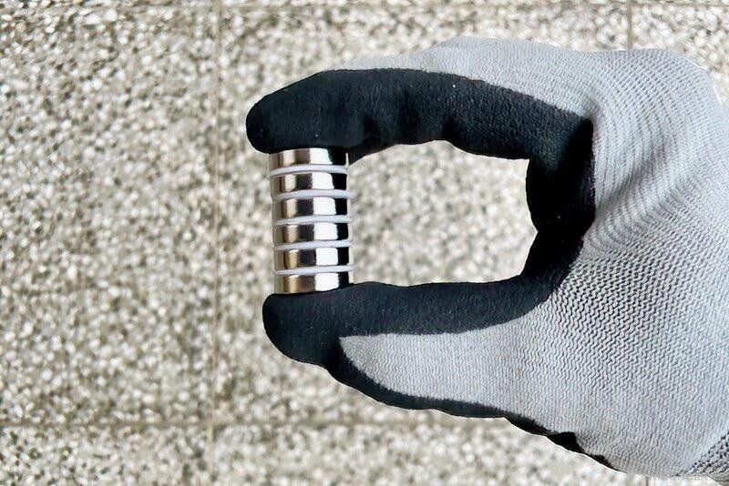 Bezpečná manipulace s magnety